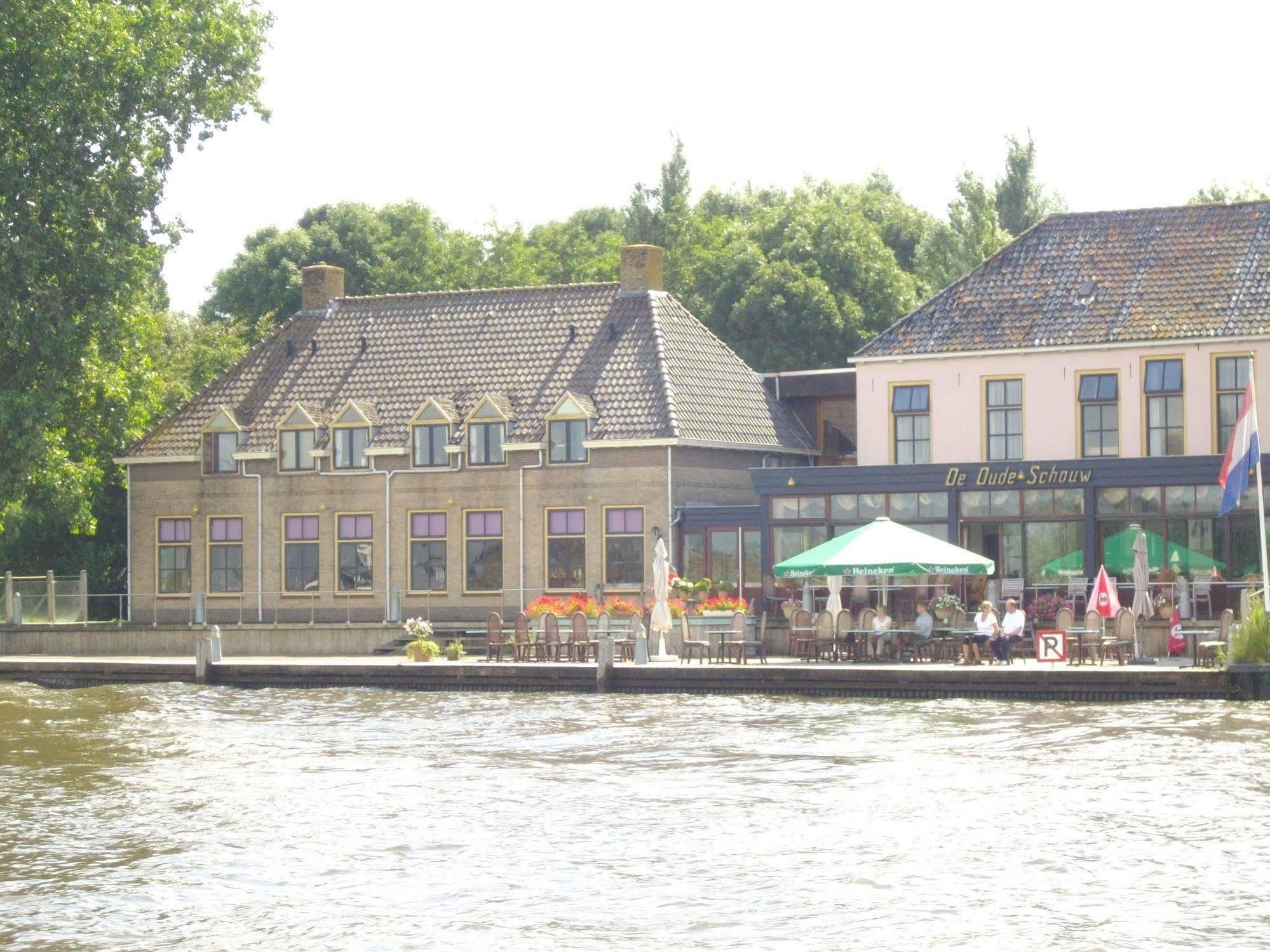Hotel De Oude Schouw Jirnsum Exterior foto
